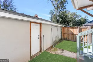 1225 Richards St, Savannah, GA 31415 - Photo 9