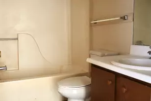 1311 E 67th St, Savannah, GA 31404 - Photo 9