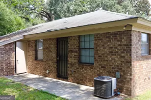 1311 E 67th St, Savannah, GA 31404 - Photo 17