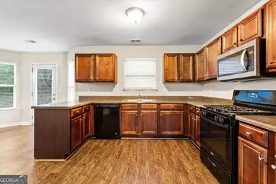 529 Trotters Lane, McDonough, GA 30252 - Photo 9