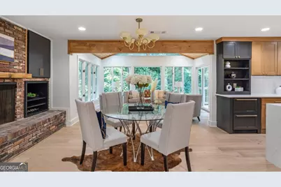 4955 Powers Ferry Road, Sandy Springs, GA 30327 - Photo 15