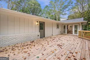 4955 Powers Ferry Rd, Sandy Springs, GA 30327 - Photo 25