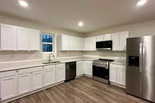 520 Liberty Hall Dr, Bonaire, GA 31005 - Photo 9