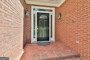 63 Clubview Dr, Newnan, GA 30265 - Photo 5