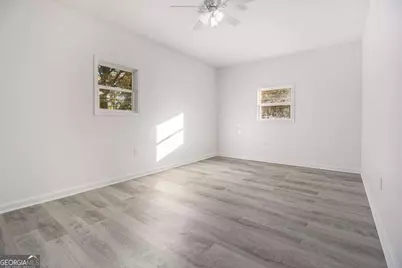 6505 Granada Drive, Forest Park, GA 30297 - Photo 9