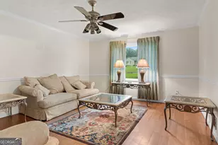 7972 Woods Ln, Jonesboro, GA 30236 - Photo 9