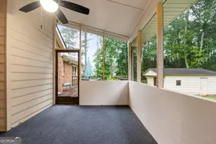 7972 Woods Ln, Jonesboro, GA 30236 - Photo 15