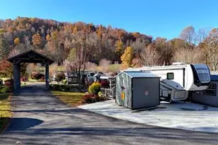 185 Heavenly Dr, Blairsville, GA 30512 - Photo 3