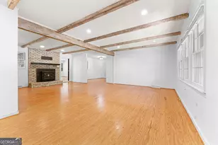 45 Beverly St, Lavonia, GA 30553 - Photo 3