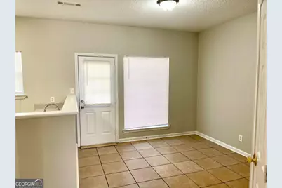 6688 Sunset Hills Boulevard, Rex, GA 30273 - Photo 5