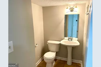 6688 Sunset Hills Boulevard, Rex, GA 30273 - Photo 9