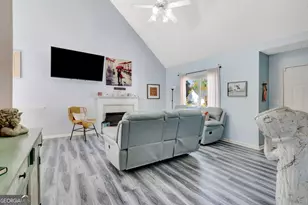 2040 Elm Grove Ln, Hampton, GA 30228 - Photo 9