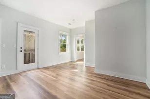 1510 Olympian Way SW, Atlanta, GA 30310 - Photo 5