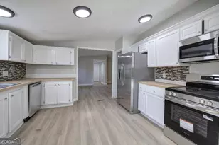 137 Wendy Hill Road SE, Calhoun, GA 30701 - Photo 5