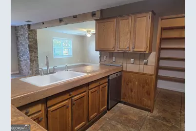 310 W 5th Street, Rincon, GA 31326 - Photo 9