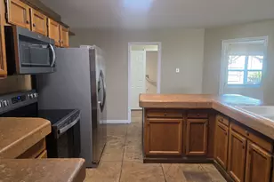 310 W 5th St, Rincon, GA 31326 - Photo 7