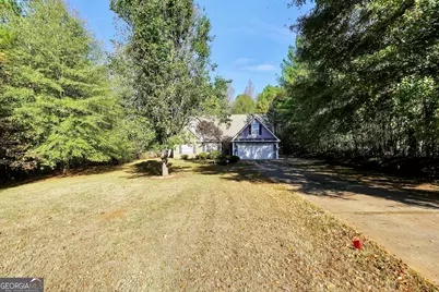 610 Kyle Court, Locust Grove, GA 30248 - Photo 3