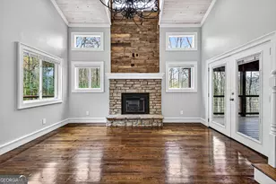 327 Polly Gap Rd, Clayton, GA 30525 - Photo 5