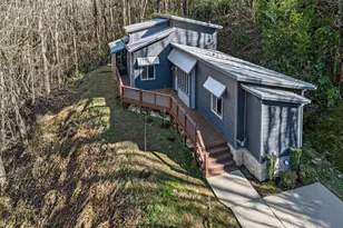 327 Polly Gap Rd, Clayton, GA 30525 - Photo 35