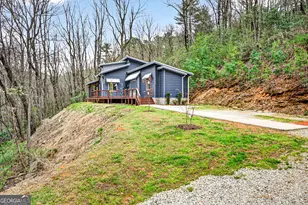 327 Polly Gap Rd, Clayton, GA 30525 - Photo 5