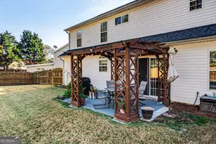 358 Meadow Farm Ln, Lawrenceville, GA 30045 - Photo 27