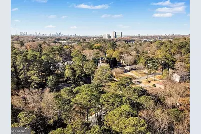 1777 Rosalind Drive NE, Atlanta, GA 30329 - Photo 37