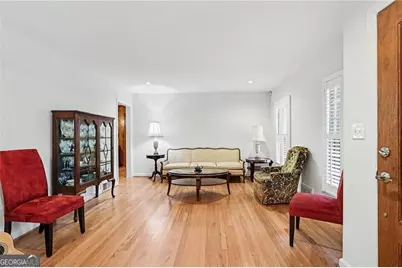 1777 Rosalind Drive NE, Atlanta, GA 30329 - Photo 13