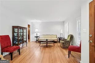 1777 Rosalind Dr NE, Atlanta, GA 30329 - Photo 13