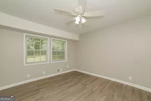 608 Upland Ridge Dr NW, Conyers, GA 30012 - Photo 11