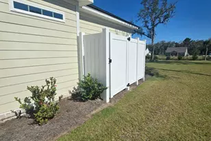 390 Harbour Is Cir, Waverly, GA 31565 - Photo 39