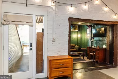 585 White Circle #17, Athens, GA 30605 - Photo 5