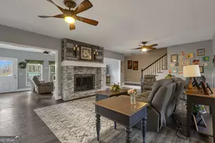 135 Anna Ln, Fayetteville, GA 30215 - Photo 9