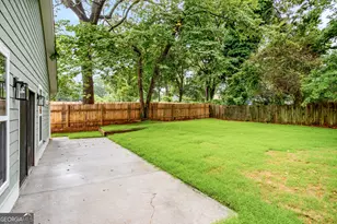 1328 Gus Thornhill Jr Dr, East Point, GA 30344 - Photo 31