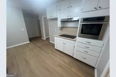 650 Jefferson Drive SW, Conyers, GA 30094 - Photo 7