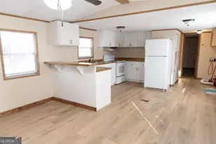 629 Sierra Rd, Jesup, GA 31545 - Photo 5