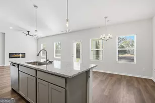 130 Post Oak Dr, Jackson, GA 30233 - Photo 5