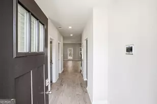 135 Post Oak Dr, Jackson, GA 30233 - Photo 5