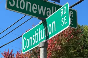 1095 Stonewall Dr SE, Atlanta, GA 30315 - Photo 1