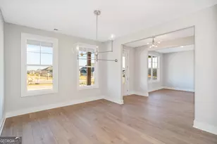 2596 Parkside Wy, Gainesville, GA 30507 - Photo 11