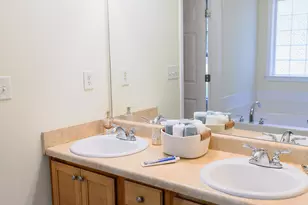 25 Pacific Ave, Sharpsburg, GA 30277 - Photo 23