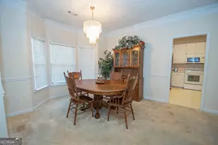 200 Barrington Grange Dr, Sharpsburg, GA 30277 - Photo 7