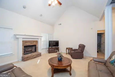 200 Barrington Grange Drive, Sharpsburg, GA 30277 - Photo 5