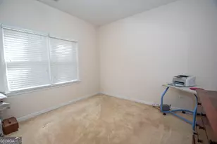 200 Barrington Grange Dr, Sharpsburg, GA 30277 - Photo 21