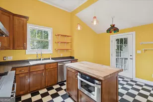 9 Broad St, Statesboro, GA 30458 - Photo 17