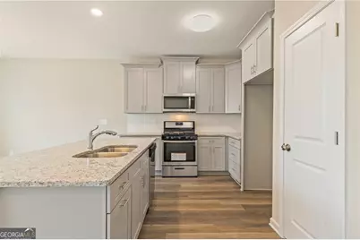 978 Valley Rock Drive, Lithonia, GA 30058 - Photo 15