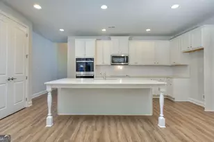 2604 Parkside Wy, Gainesville, GA 30507 - Photo 11