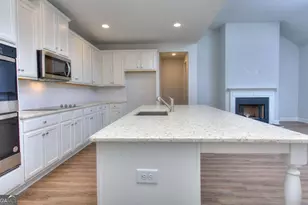 2604 Parkside Wy, Gainesville, GA 30507 - Photo 9