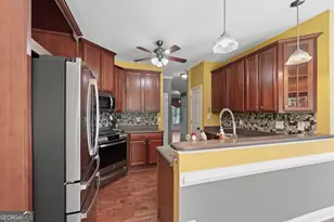 330 James Moore Cir, Jackson, GA 30233 - Photo 5