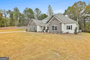 152 Wet Wood Dr, Fairburn, GA 30213 - Photo 3
