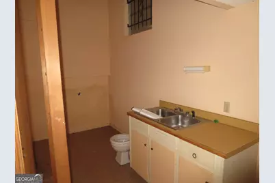 215 Hunt Road, Kathleen, GA 31047 - Photo 17